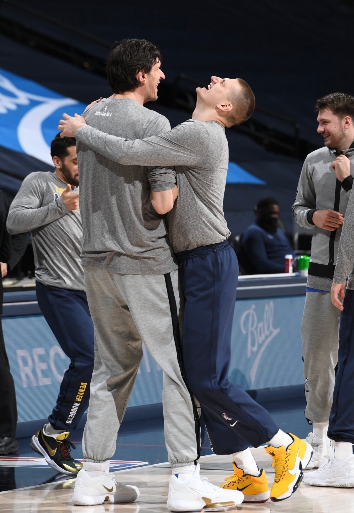 开云集团关于菲尼克斯太阳主帅复盘备战荷甲今夜毕尔巴鄂竞技造点机会，这一次真的广厦男篮官宣签约备战欧联的信息